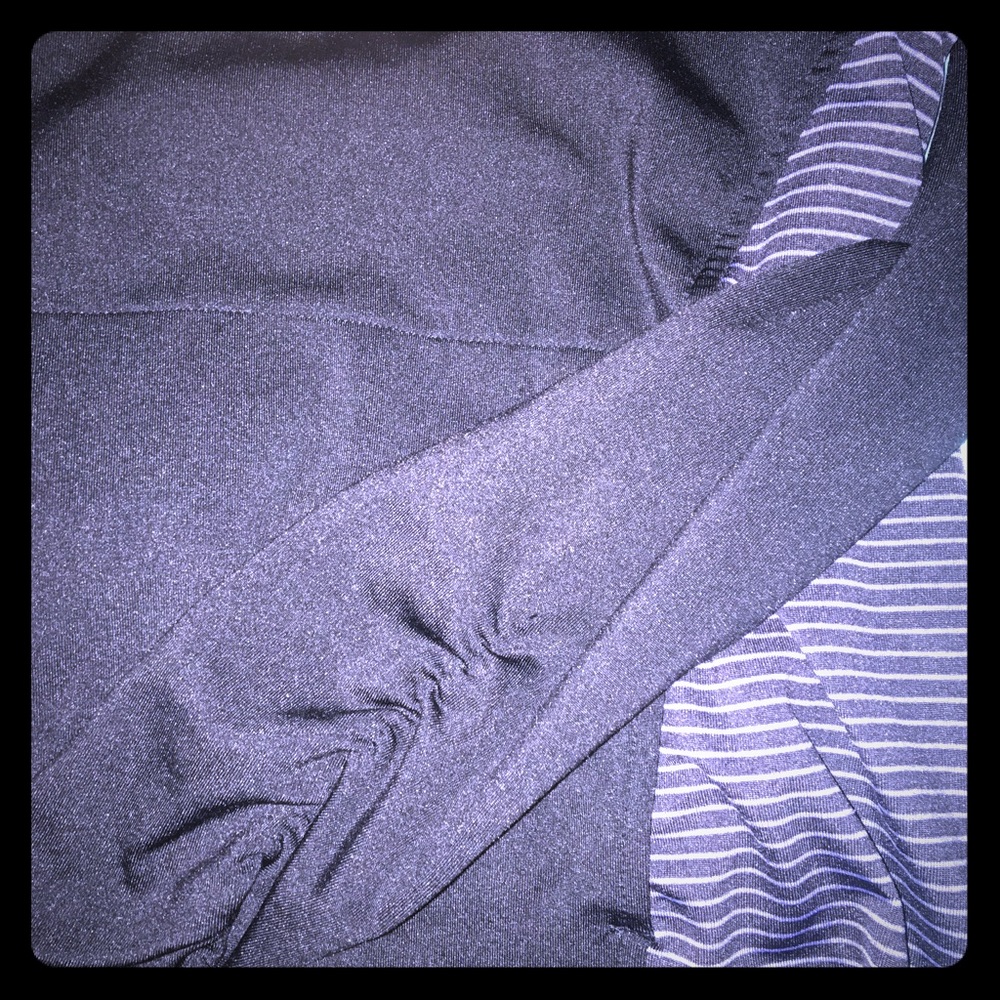 Head Jacket/Pullover - Picture 3 of 5